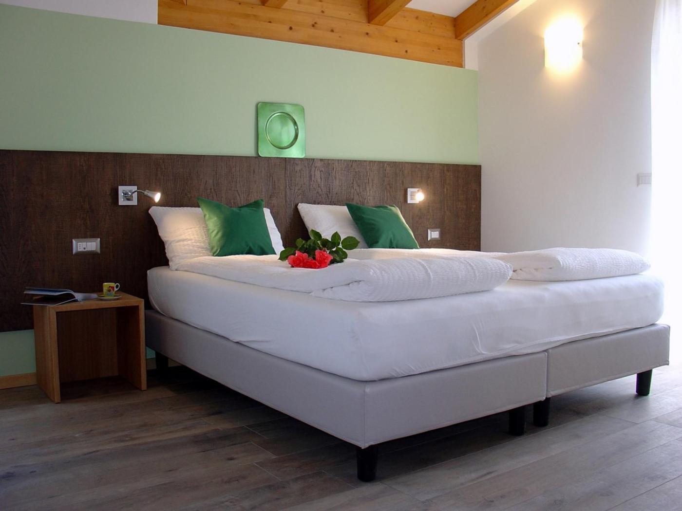 Agriturismo Girasole Fai della Paganella Buitenkant foto